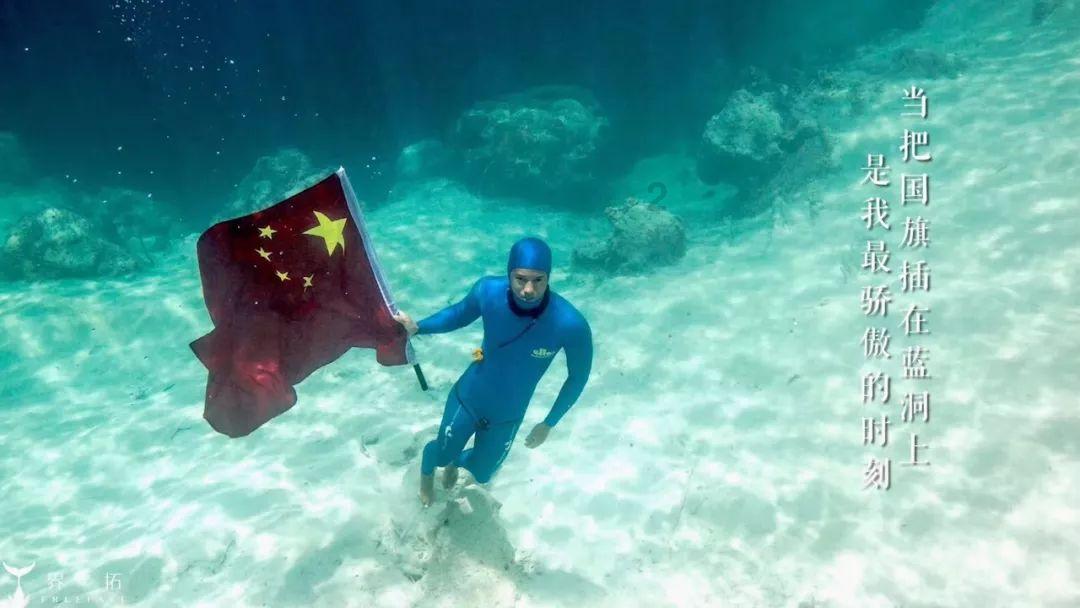 不想穿工装显的过于像工人，应该如何避免？游戏画面